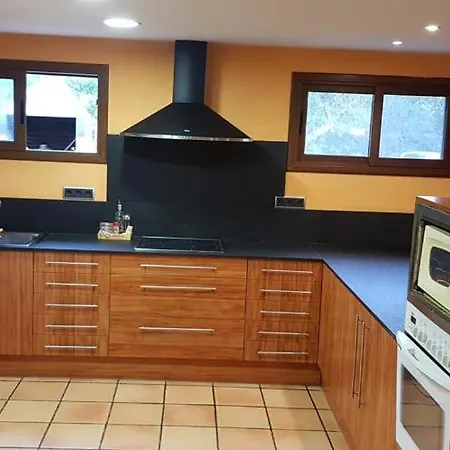 بيت للعطل Mas Llunes Casa Rural Con 2500m De Terreno خيرونا